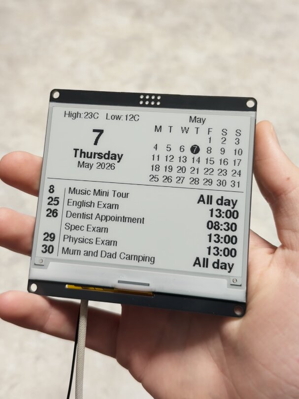 E-Ink Calendar photo